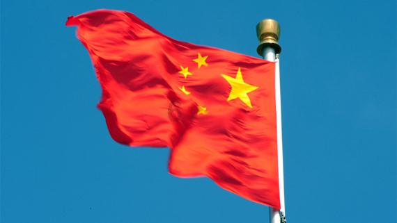 升空的愤怒奶奶