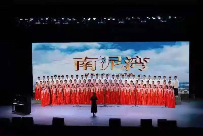 互太纺织(01382.HK)获执行董事杜结威增持9.3万股